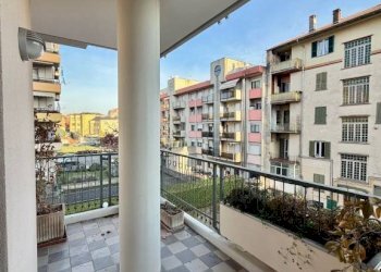 Balcone - Appartamento via Addis Abeba, 14, Biella - foto 37