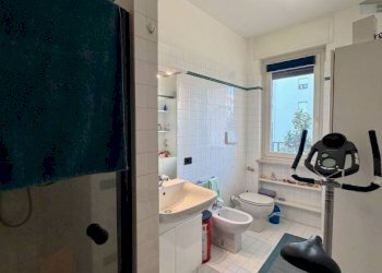 Bagno - Appartamento via Addis Abeba, 14, Biella - foto 45