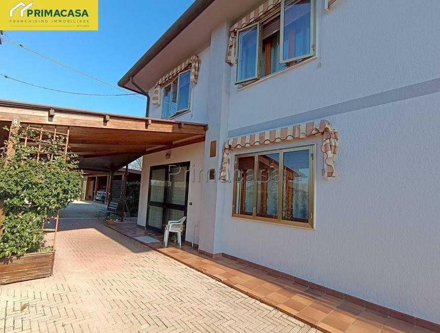 Facciata - Villa via Moniego Centro, 35, Noale - foto 2