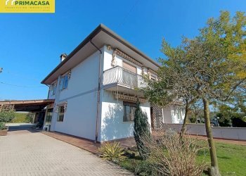 Facciata - Villa via Moniego Centro, 35, Noale - foto 1