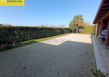 Posto macchina - Villa via Moniego Centro, 35, Noale - foto 4