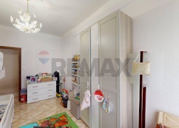 Camera / camera da letto - Trilocale Via Filippo Palizzi
 
58, Genova - foto 16