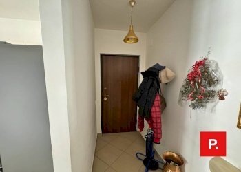 Foto 2 - Bilocale VIA UMBERTO SABA
 
26, San Nicola la Strada - foto 2