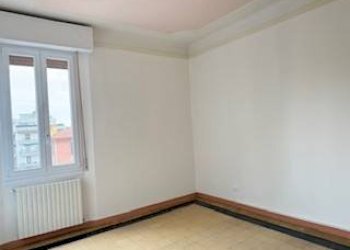 Camera da letto - Trilocale via Andrea Costa, 72, Bologna (zona Costa Saragozza) - foto 1