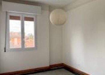 Camera da letto - Trilocale via Andrea Costa, 72, Bologna (zona Costa Saragozza) - foto 9