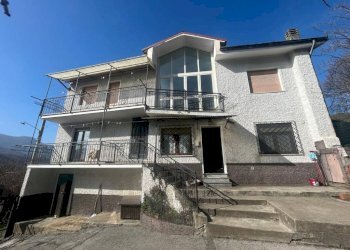 Facciata - Trilocale via Bertola, 9, Frabosa Sottana - foto 1