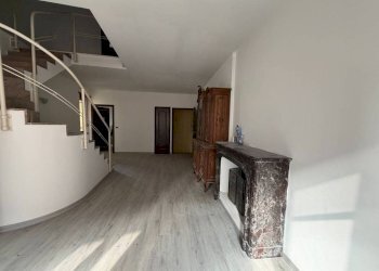 Corridoio - Appartamento via Roma, 6, Castagnole Piemonte - foto 4