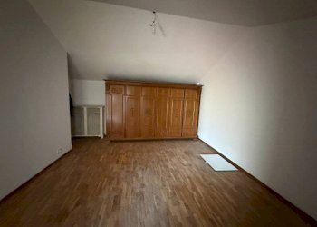 Camera da letto - Appartamento via Roma, 6, Castagnole Piemonte - foto 9