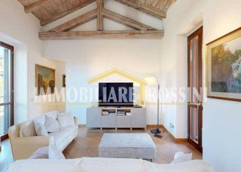 Salone - Quadrilocale via dei Boderi, 118, Varese - foto 3