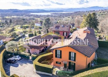 Facciata - Quadrilocale via dei Boderi, 118, Varese - foto 15