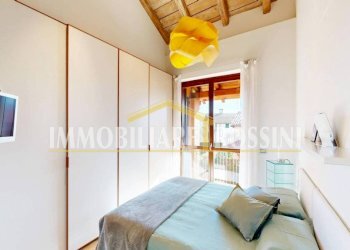 Camera da letto - Quadrilocale via dei Boderi, 118, Varese - foto 26