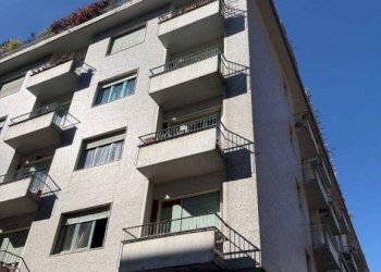 Appartamento via Pietro Giuria, 6, Torino (zona San Salvario) - foto 2