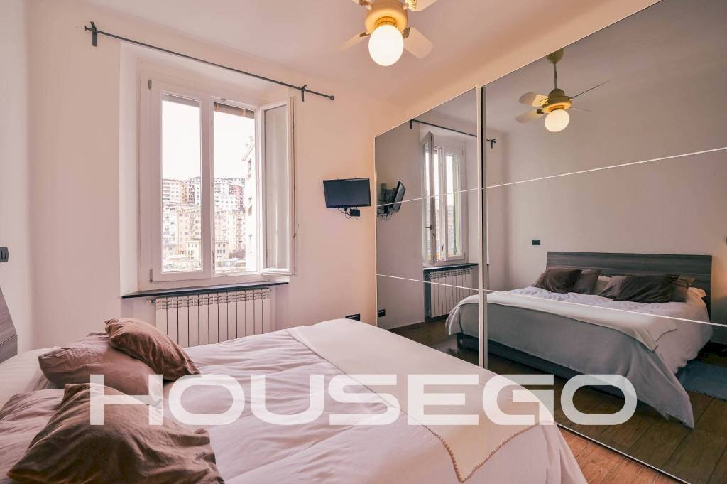 Camera da letto - Trilocale via Ponza, 28, Genova (zona Lagaccio) - foto 1