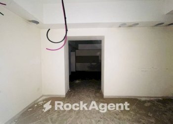 Interno non residenziale - Negozio via Costantino Astarita, 43, Pagani - foto 6