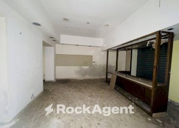 Interno non residenziale - Negozio via Costantino Astarita, 43, Pagani - foto 10