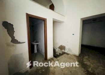 Stanza non arredata - Negozio via Costantino Astarita, 43, Pagani - foto 17