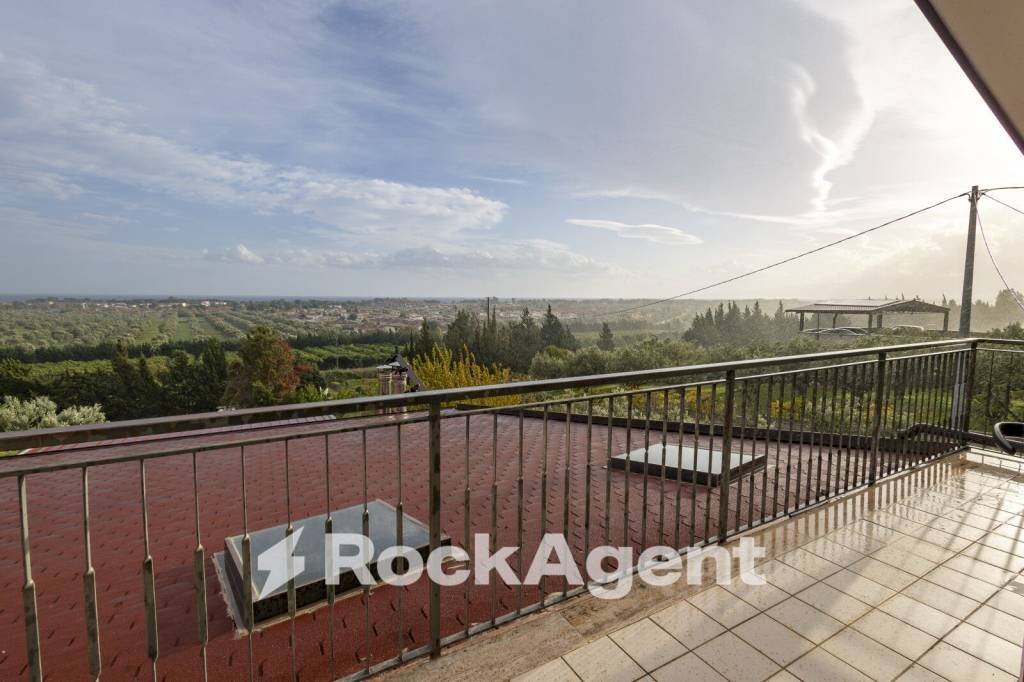 Villa contrada Roccani, 59, Simeri Crichi - photo 1