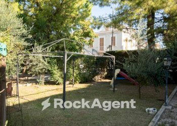 Giardino - Villa viale I Maggio, 75, Fano - foto 25