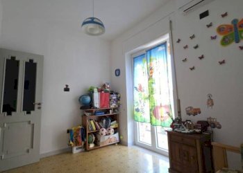 Camera da letto - Trilocale via Antonio Gramsci, 40, Catanzaro - foto 7