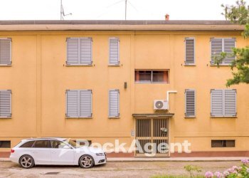 Facciata - Trilocale via Libertà, 21, Cusago - foto 22