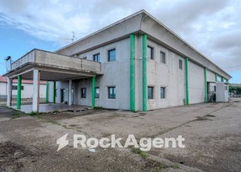 Capannone via Corradino D'Ascanio, Acquapendente - foto 1