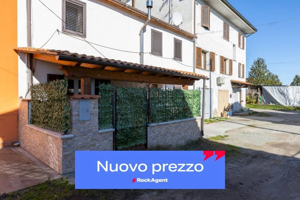 Independent house via Mammianese Nord, Montecarlo - photo 1