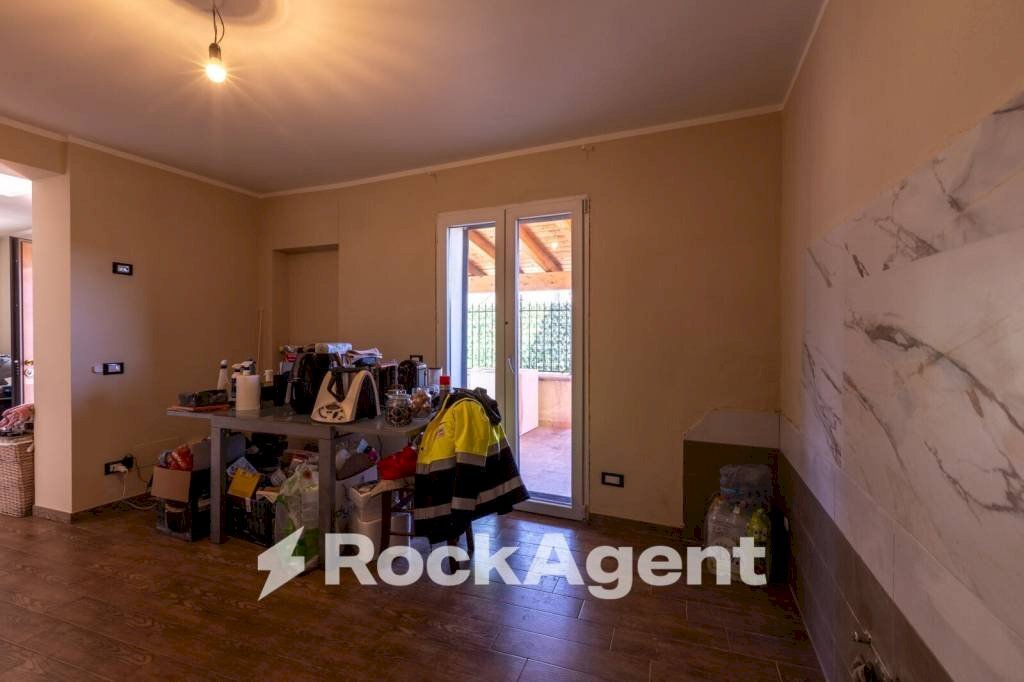 Independent house via Mammianese Nord, Montecarlo - photo 3