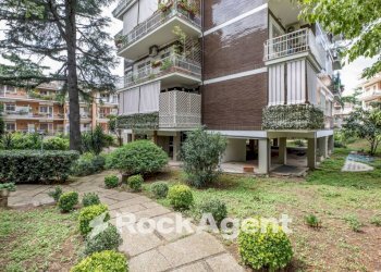 Giardino - Bilocale via Mauro Morrone, 48, Roma - foto 2