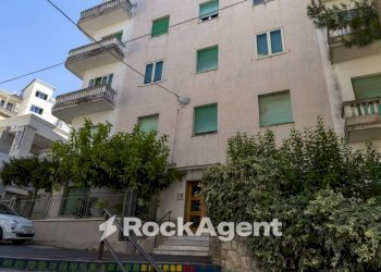 Quadrilocale via Silvio Paternostro, 10, Catanzaro - foto 1