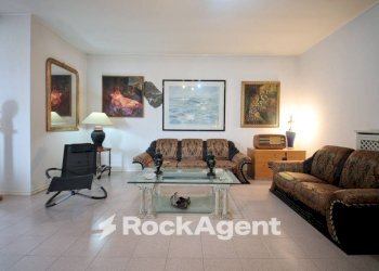 Salone - Villa via Evangelista Torricelli, 5, Copertino - foto 13