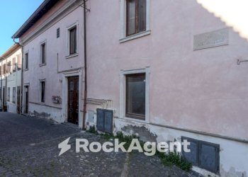 Negozio via Del Macello, 30, Viterbo - foto 2