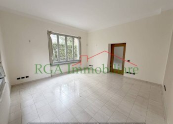 Stanza non arredata - Ufficio via Masone, Bergamo - foto 2