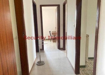 Corridoio - Appartamento via Aldo Moro, Sciacca - foto 3