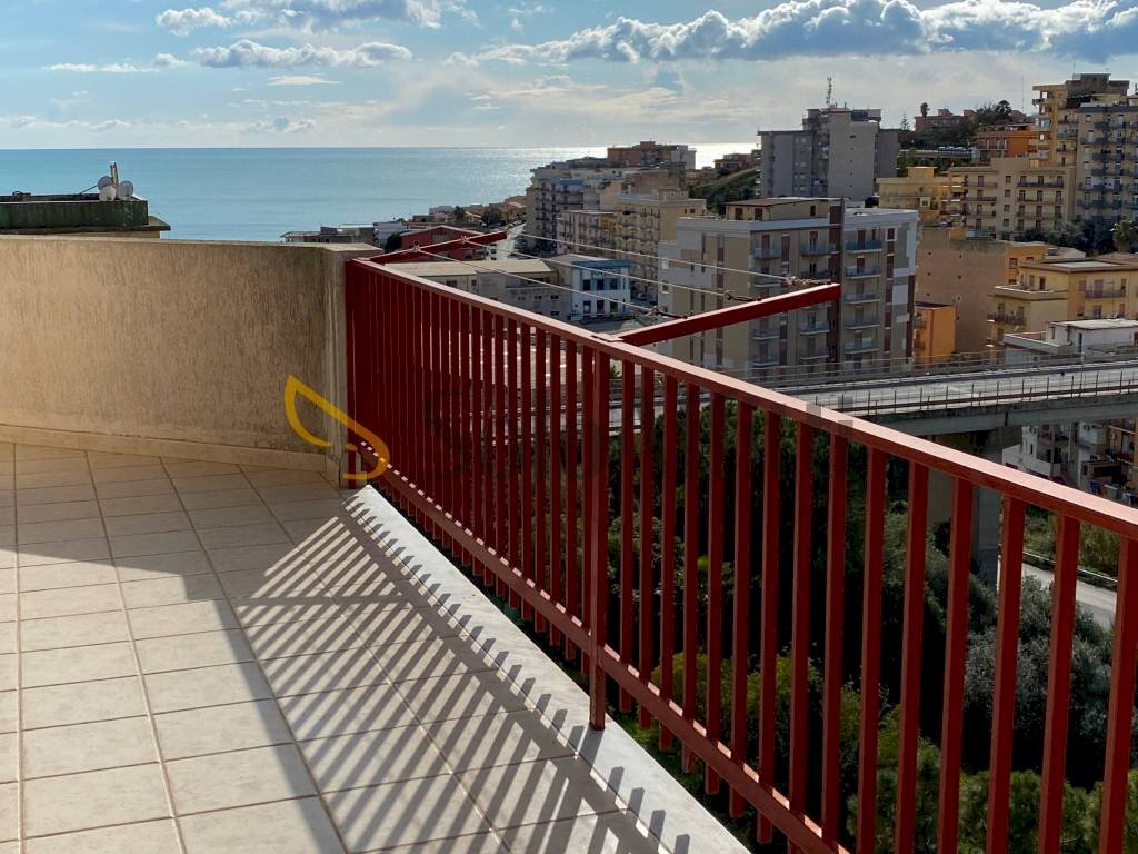Terrazzo - Quadrilocale via Melfi, Sciacca - foto 1