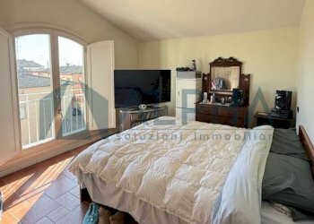 Camera da letto - Trilocale via 1 Maggio, Bomporto - foto 2