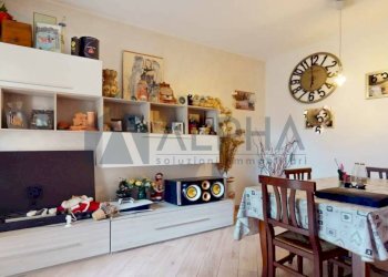 Salone - Appartamento via Michelangelo Buonarroti, Russi - foto 2