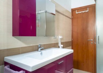 Bagno - Trilocale via Mare di Bering, Roma (zona Lido di Ostia) - foto 17