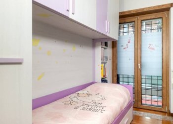 Camera da letto - Trilocale via Mare di Bering, Roma (zona Lido di Ostia) - foto 20