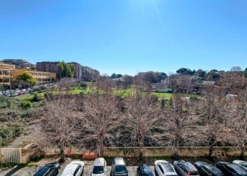 Vista - Bilocale via Felice Govean, Roma - foto 6