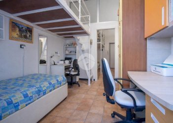 Quadrilocale Via Domenico Acquarone, Imperia - foto 11