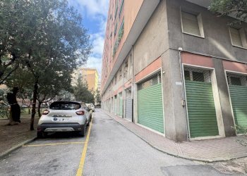 Box Via Blelè, Genova (zona San Fruttuoso) - foto 2