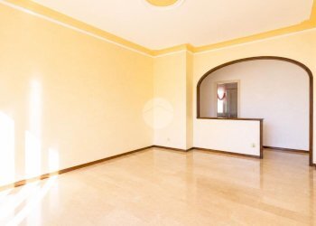 Apartment Via Sant'Agata, Imperia - photo 2