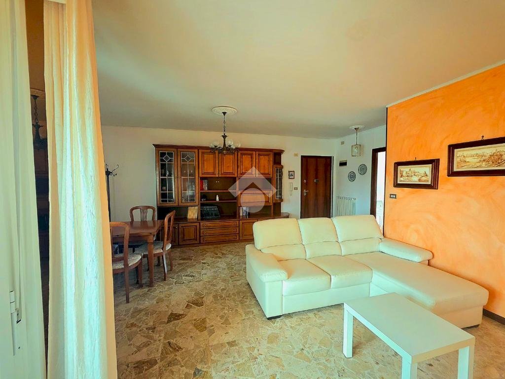 Quadrilocale Via Chiappino, Savona - foto 1