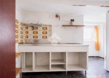 Monolocale Vico Dietro Il Coro di S. Cosimo, Genova (zona Centro Storico) - foto 2