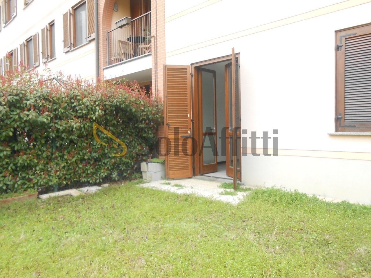 giardino - Three-room apartment Via Madonna, San Martino Siccomario - photo 1