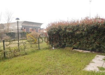 GIARDINO - Three-room apartment Via Madonna, San Martino Siccomario - photo 14