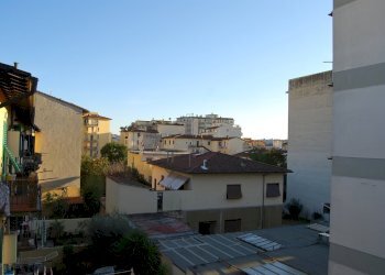 DSC_1644.JPG - Quadrilocale Piazza Bernardo Tanucci, Firenze (zona Santa Maria Novella) - foto 1