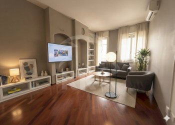 soggiorno - Quadrilocale Via Don Luigi Sturzo 37, Bologna - foto 26