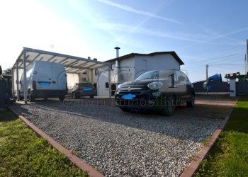 POSTI AUTO - Casa indipendente Via Fiume, Piazzola sul Brenta - foto 3