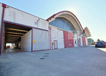 dettagli - Commercial Premises Via Meucci, Rubano - photo 1